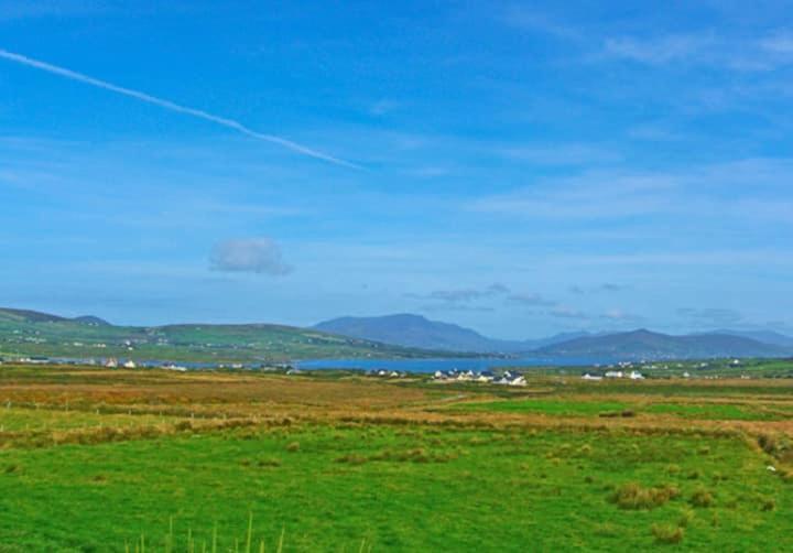 Skellig View Sunset Cliffs View Apartment Portmagee Exteriör bild