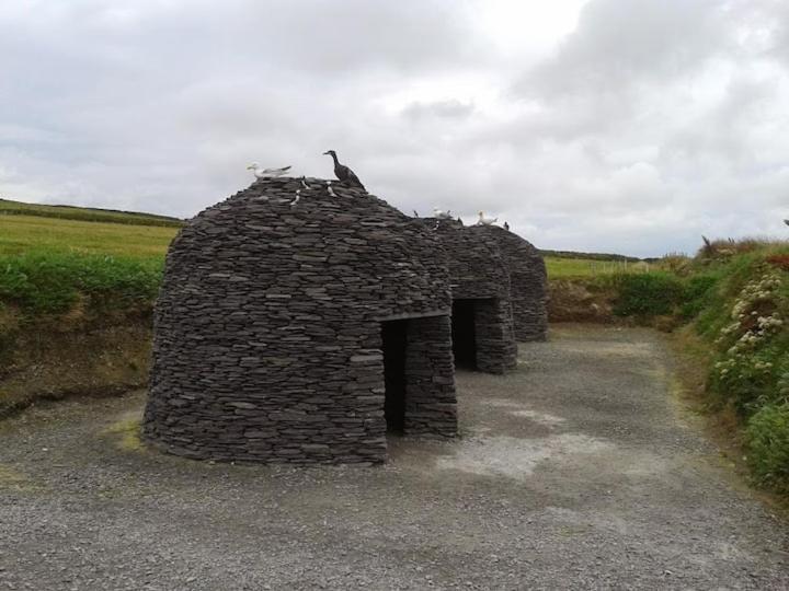 Skellig View Sunset Cliffs View Apartment Portmagee Exteriör bild