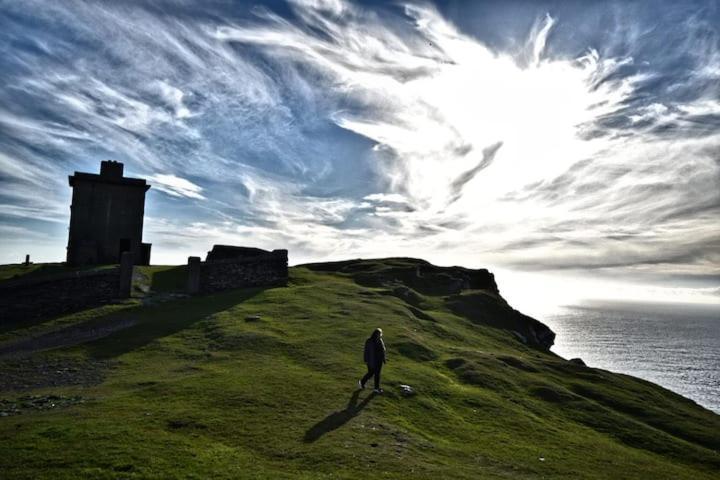 Skellig View Sunset Cliffs View Apartment Portmagee Exteriör bild